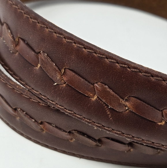 EDDIE BAUER BROWN LEATHER BELT BRASS BUCKLE TWISTED STITCHES MEN SIZE 36 WESTERN - Picture 3 of 15